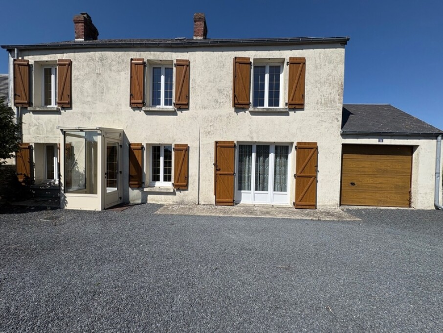 3 Schlafzimmer Haus in Cahagnes, France, Nr. 318778