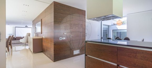 4 bedrooms House in Lousada, Portugal No. 28408 7