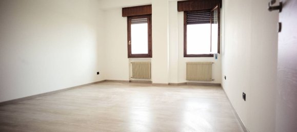 Escritório em Treviso, Italy 155 m² N.º 176977 5