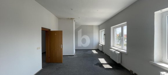 38 rooms Building in Jerichower Land, Germany No. 158248 4