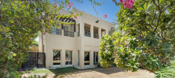 Villa de 5 dormitorios en Meadows, UAE No. 109662 2