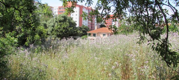 Terreno en Cascais, Portugal 3200 m² No. 74772 9