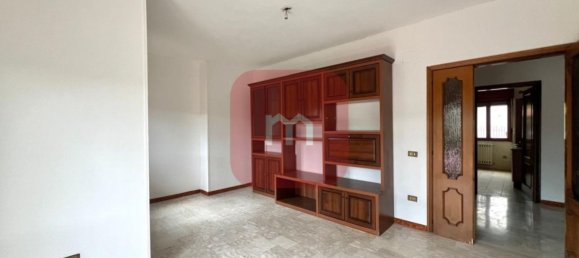 7غرفة شقة في Frosinone, Italy رقم 48263 10