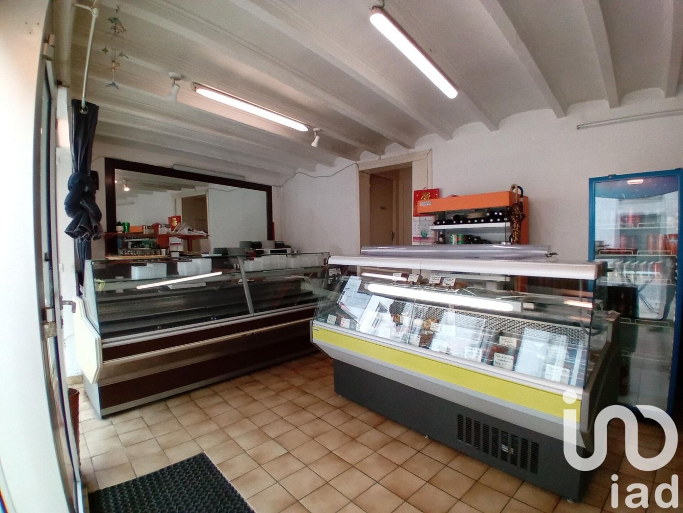 Gebäude in Loches, France 76m², Nr. 279883