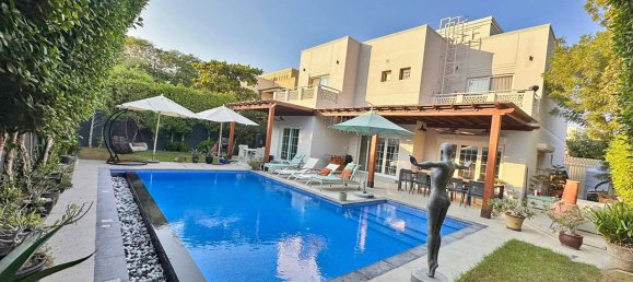 5 Schlafzimmer Villa in Meadows, UAE, Nr. 109713 4