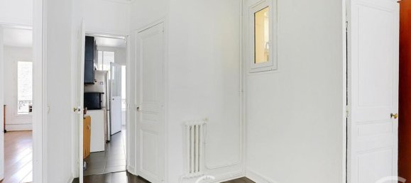 2 chambres Appartement à Paris, France No. 176439 4