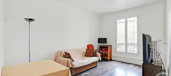 2 chambres Appartement à Paris, France No. 176439 10