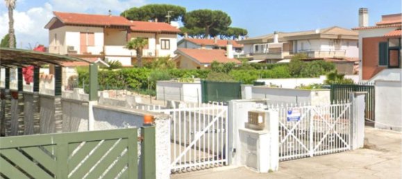 5 rooms House in Anzio, Italy No. 191425 16