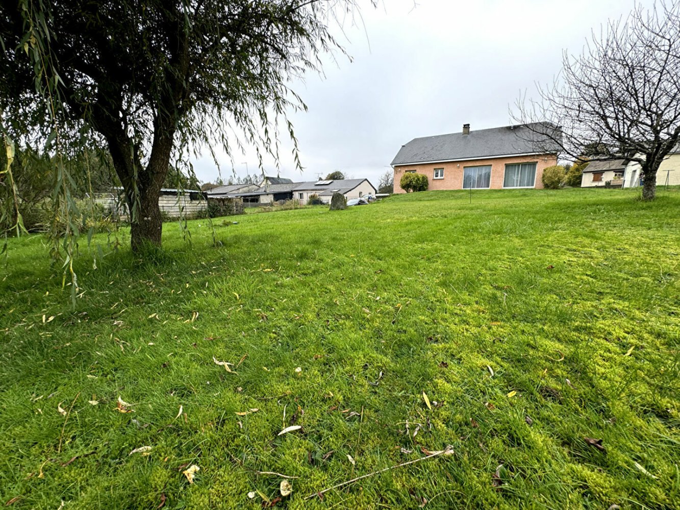 3 bedrooms House in Secheval, France No. 210731