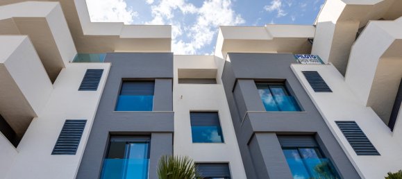 Apartamento de 2 dormitorios en Guardamar del Segura, Spain No. 6890 22