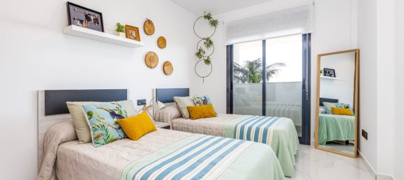 Apartamento de 2 dormitorios en Guardamar del Segura, Spain No. 6890 13