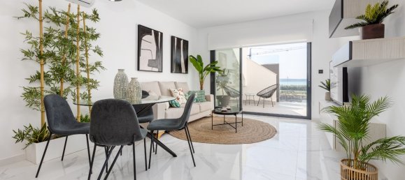 Apartamento de 2 dormitorios en Guardamar del Segura, Spain No. 6890 4