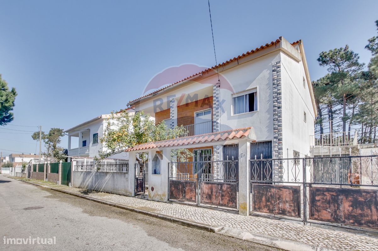 Casa T6 em Almada, Portugal N.º 168417