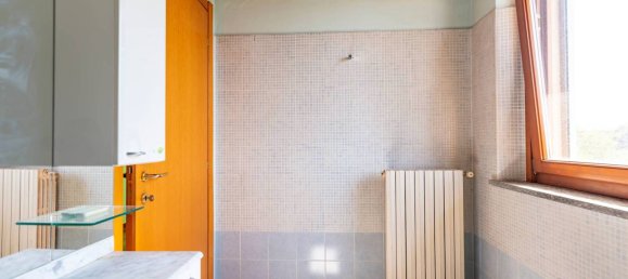 Квартира с 1 спальней в Лайнате, Италия № 330737 15