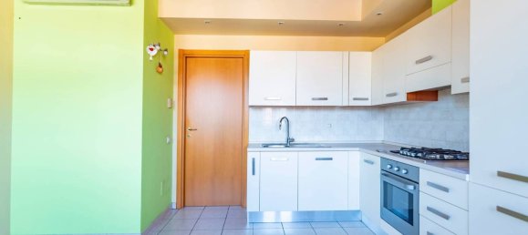 Квартира с 1 спальней в Лайнате, Италия № 330737 8