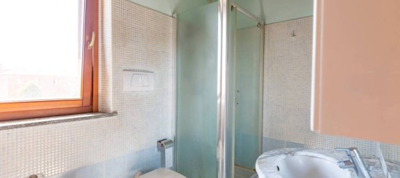 Квартира с 1 спальней в Лайнате, Италия № 330737 14