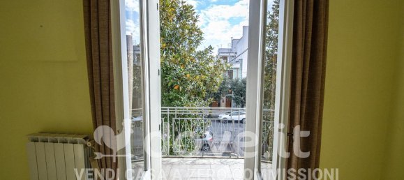 Apartamento de 3 dormitorios en Oria, Italy No. 328446 23