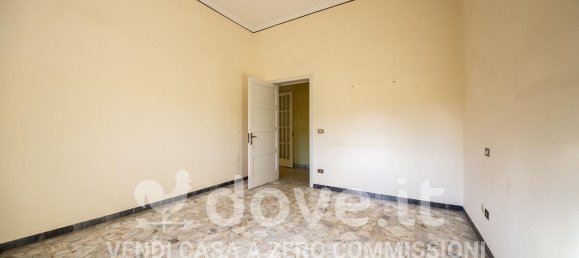 Apartamento de 3 dormitorios en Oria, Italy No. 328446 11