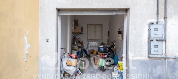 Apartamento de 3 dormitorios en Oria, Italy No. 328446 25