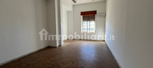 5 rooms Building in Catanzaro, Italy No. 135260 4