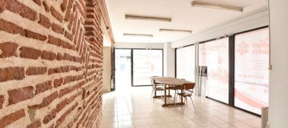 Gebäude in Villeneuve-sur-Lot, France 75m², Nr. 310613 3