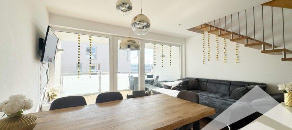 Дуплекс с 3 комнатами в Мархтренк, Австрия № 154198 4