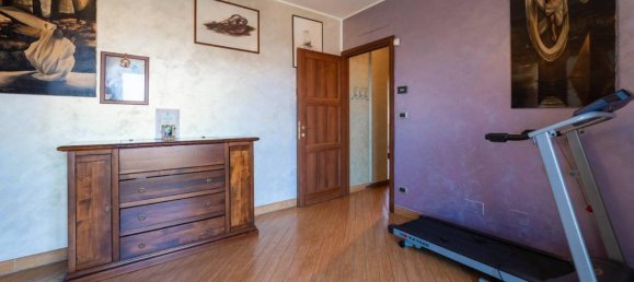Apartamento de 5 divisões em Pianezza, Italy N.º 153638 17