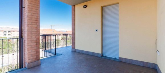 Apartamento de 5 divisões em Pianezza, Italy N.º 153638 2