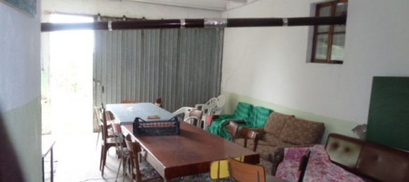 Studio in Serramazzoni, Italy No. 17227 4