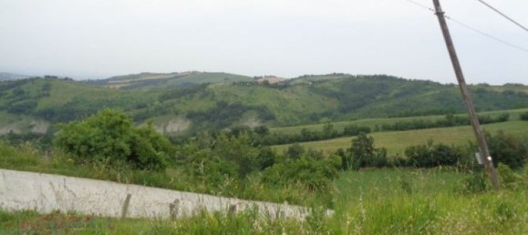 Studio in Serramazzoni, Italy No. 17227 10