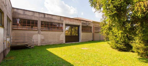 3 rooms Warehouse in Samarate, Italy No. 79882 21