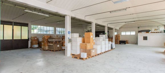 3 rooms Warehouse in Samarate, Italy No. 79882 9