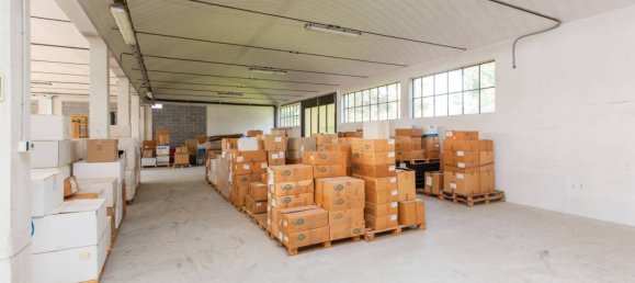 3 rooms Warehouse in Samarate, Italy No. 79882 4