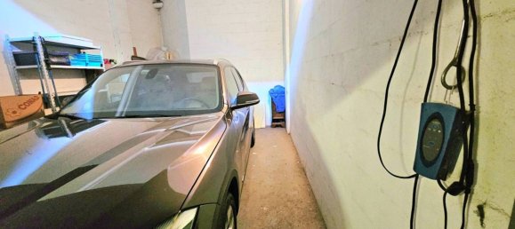 19m² Garage in Brescia, Italy No. 273259 3