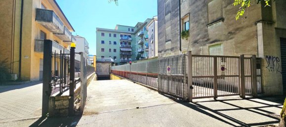 19m² Garage in Brescia, Italy No. 273259 5