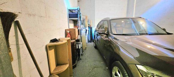 19m² Garage in Brescia, Italy No. 273259 2