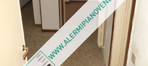 5-salle Appartement à Milan, Italy No. 244460 18