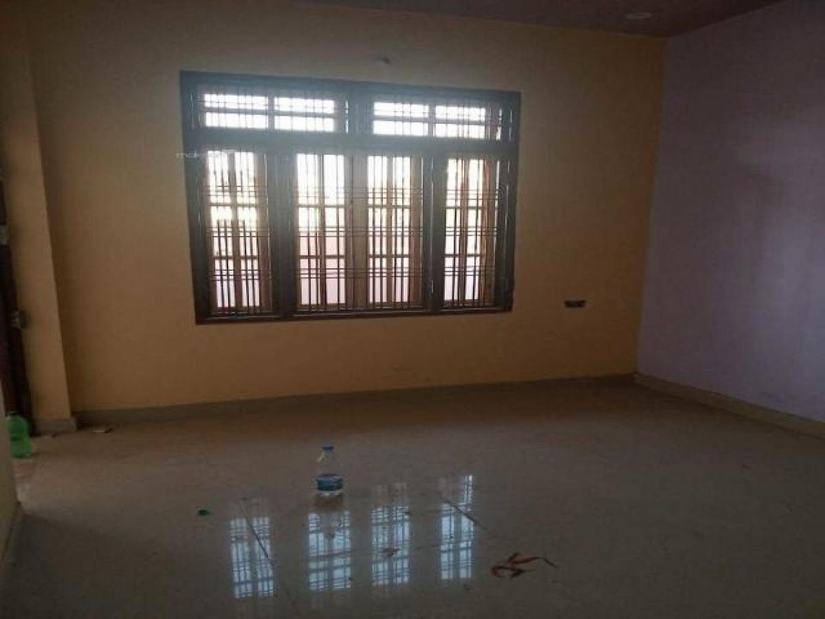 2 bedrooms House in Lucknow, India No. 15287