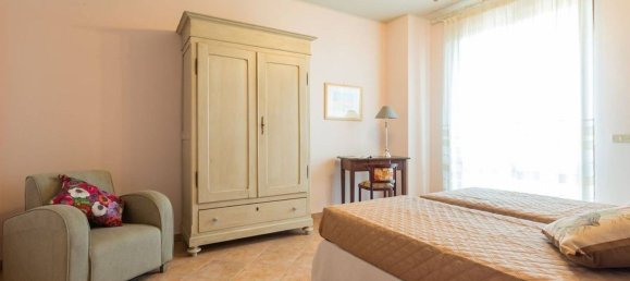 5 rooms Villa in Passignano sul Trasimeno, Italy No. 55658 16
