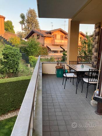 Квартира с 3 комнатами в Вилла Гуардия, Италия № 292533