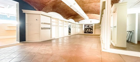 Imóvel comercial de 3 divisões em Borgomanero, Italy N.º 89574 7