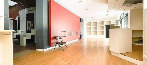 Imóvel comercial de 3 divisões em Borgomanero, Italy N.º 89574 3