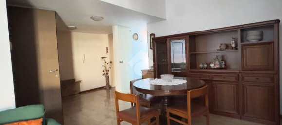 1 bedroom Apartment in Desio, Italy No. 324797 5