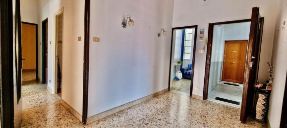 Apartamento de 5 habitaciónes en Catania, Italy No. 290449 35