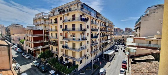 Apartamento de 5 habitaciónes en Catania, Italy No. 290449 41