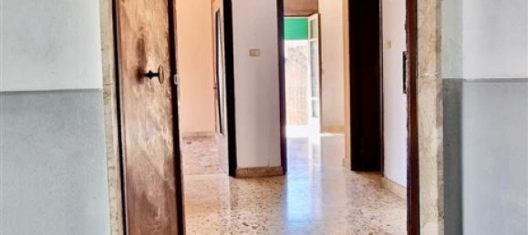 Apartamento de 5 habitaciónes en Catania, Italy No. 290449 12