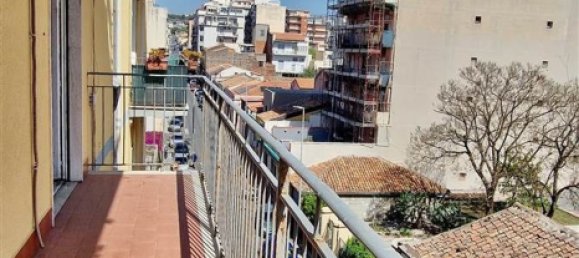 Apartamento de 5 habitaciónes en Catania, Italy No. 290449 47