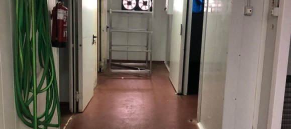 990m² Warehouse in Camargo, Spain No. 149850 19