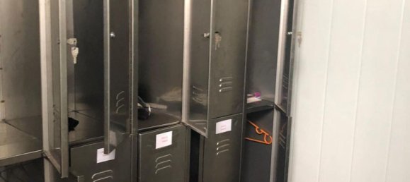 990m² Warehouse in Camargo, Spain No. 149850 10