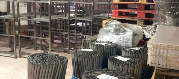 990m² Warehouse in Camargo, Spain No. 149850 29